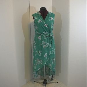 Charming Charle green floral sundress . Size L